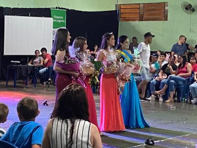 ParÃ³quia Imaculada ConceiÃ§Ã£o do Porto Barreiro realizou a escolha da Princesa do Leite e Cowboy Estiloso